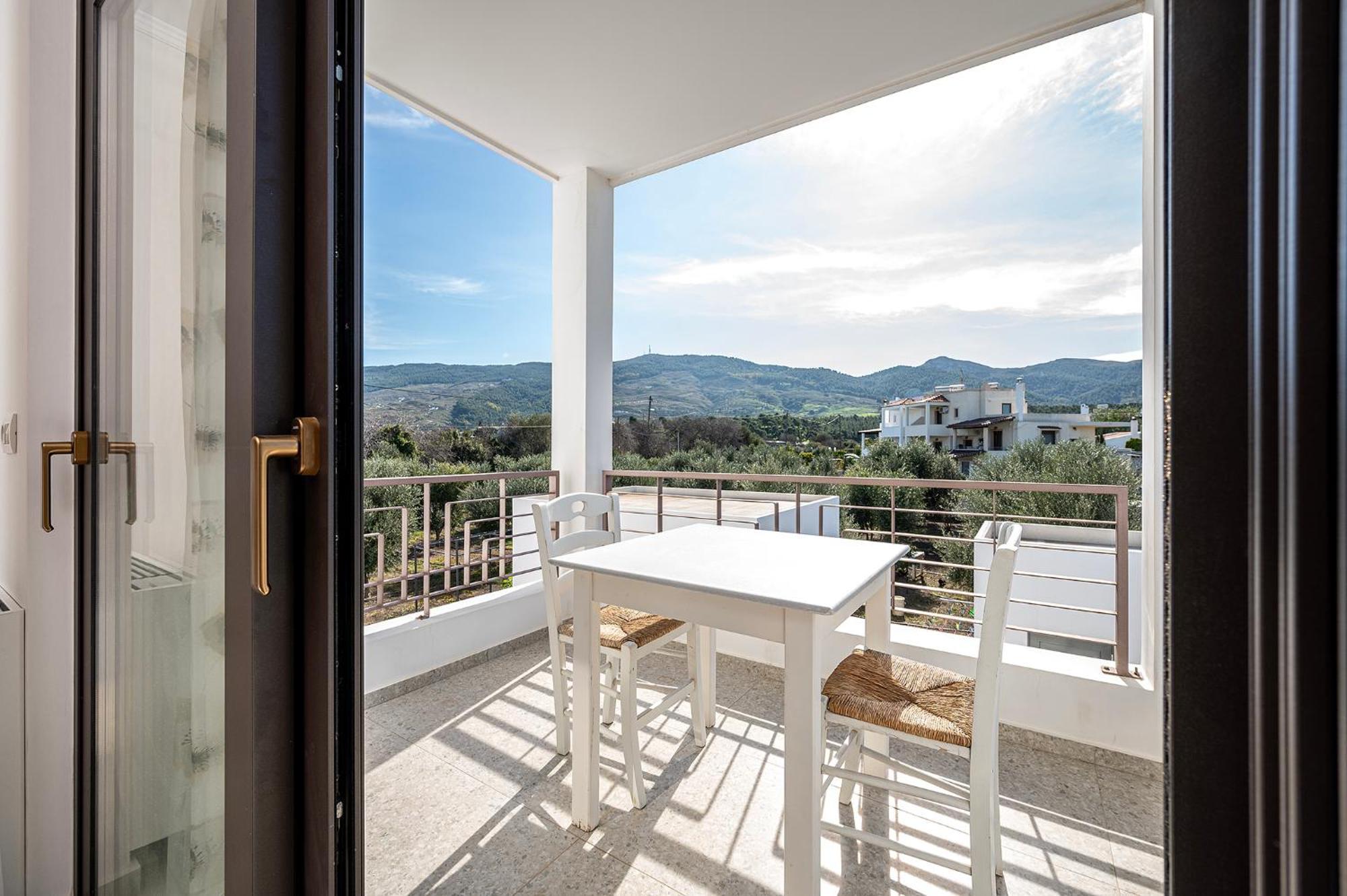 Olive Haven-3br-private Parking-balcony Appartement