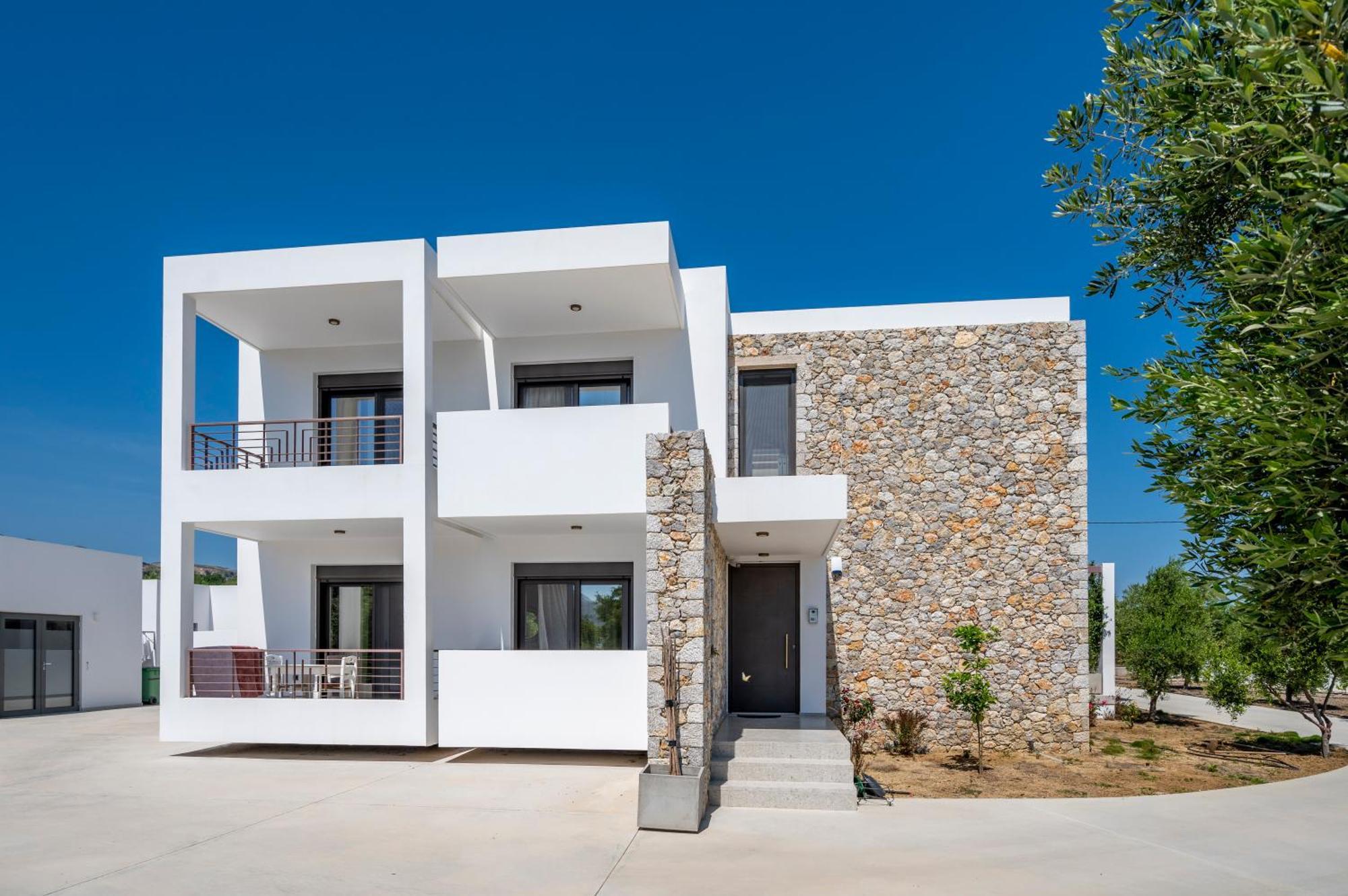 Olive Haven-3br-private Parking-balcony Appartement