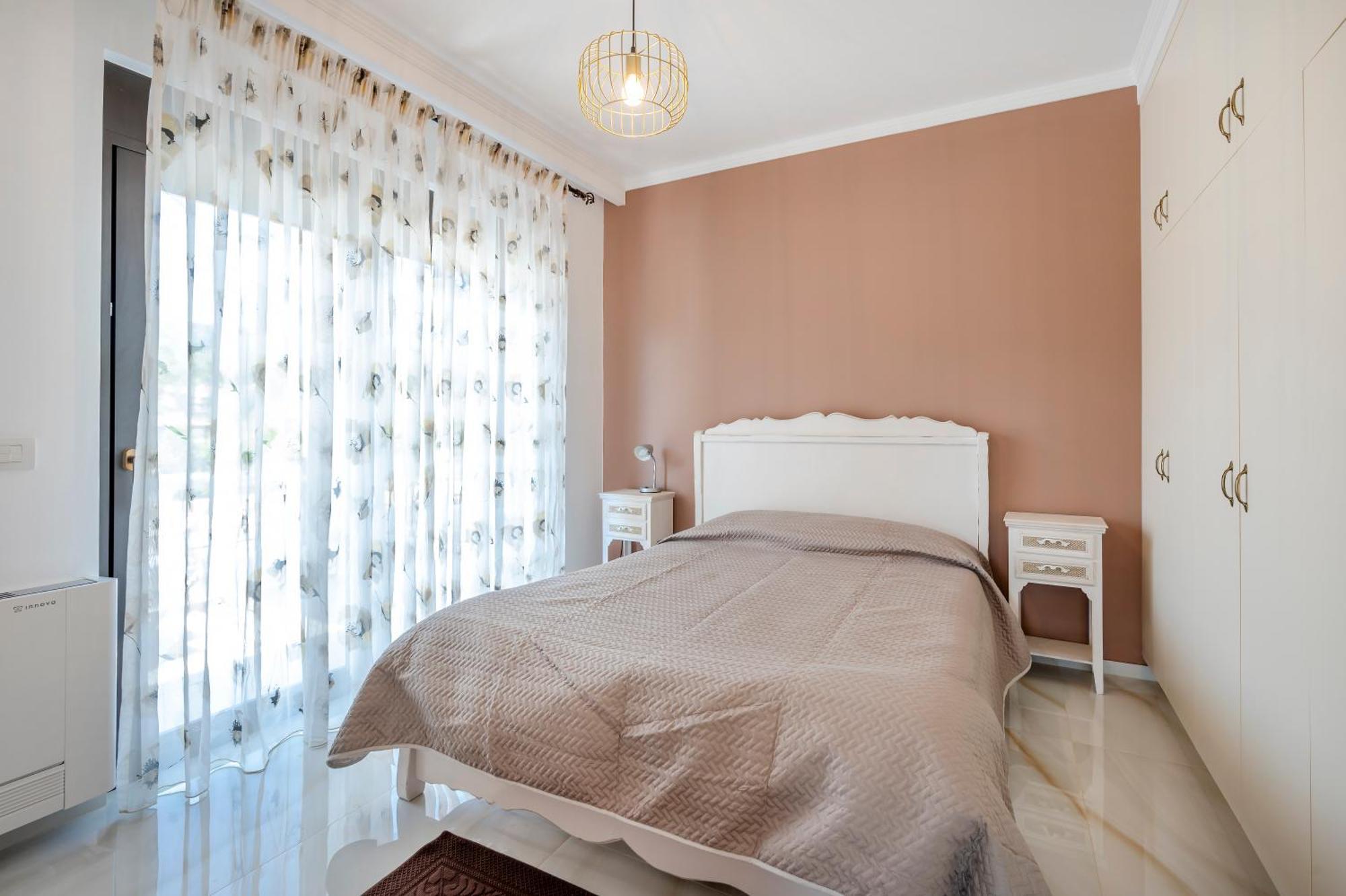 Olive Haven-3br-private Parking-balcony Appartement Kos-stad