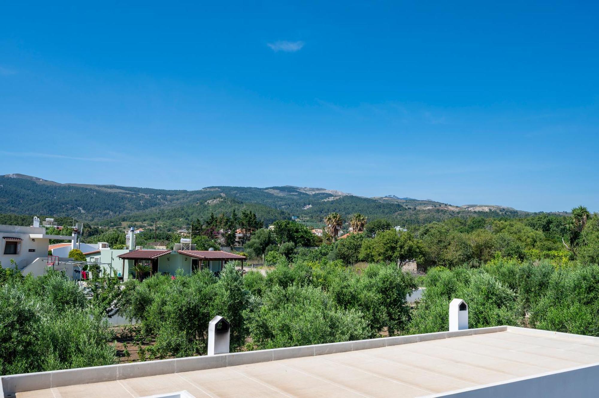 Olive Haven-3br-private Parking-balcony